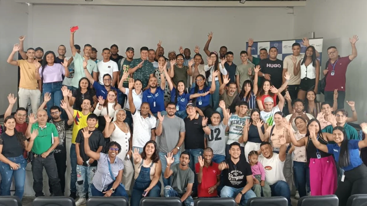 Bootcamps de programación e inteligencia artificial slide 4